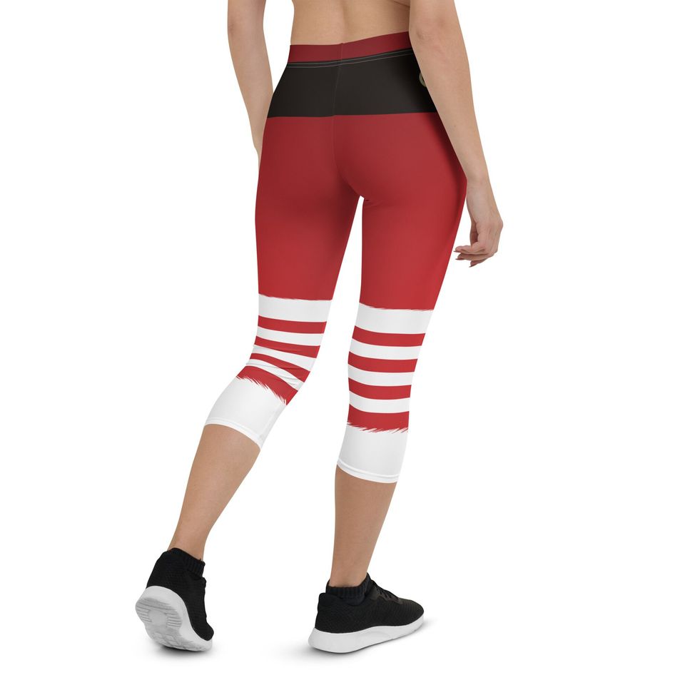 Surfing Santa Capri Leggings