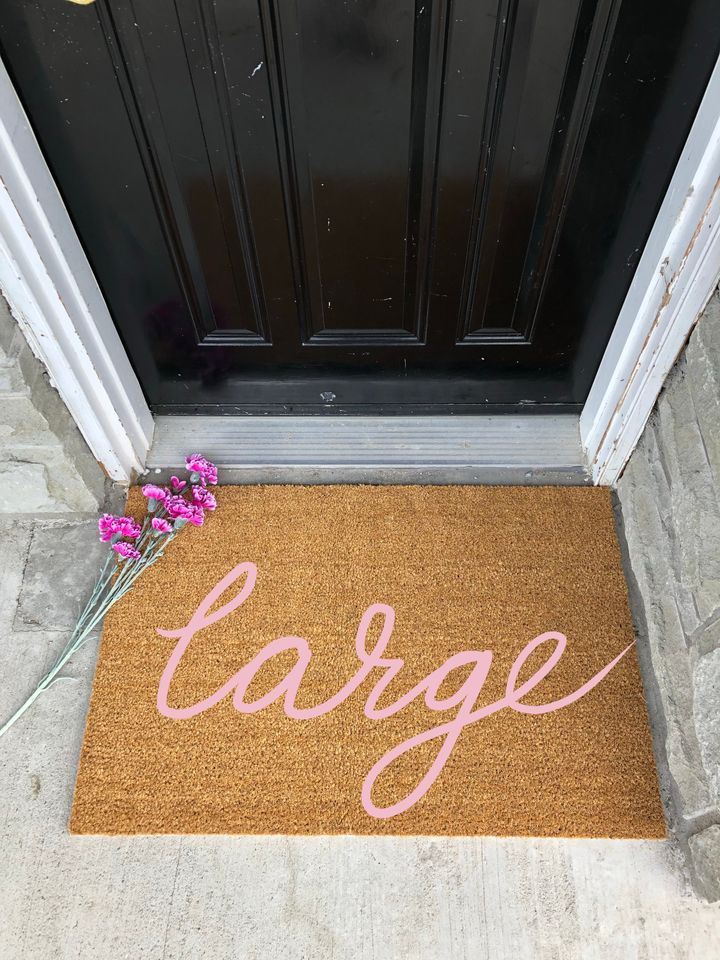 Flying Bats Halloween Door Mat: Hand-Painted Coir Entry Mat