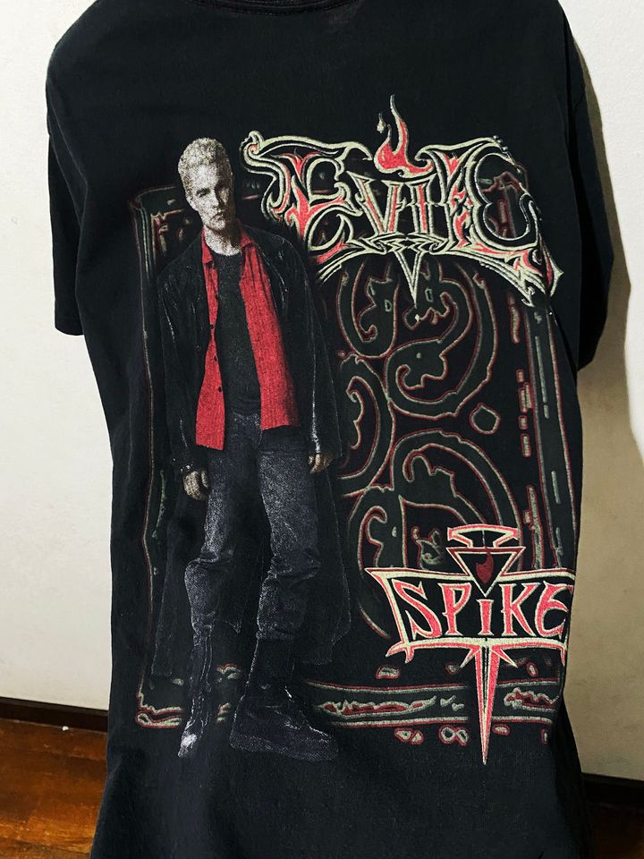 Vintage Buffy the Vampire Slayer Shirt