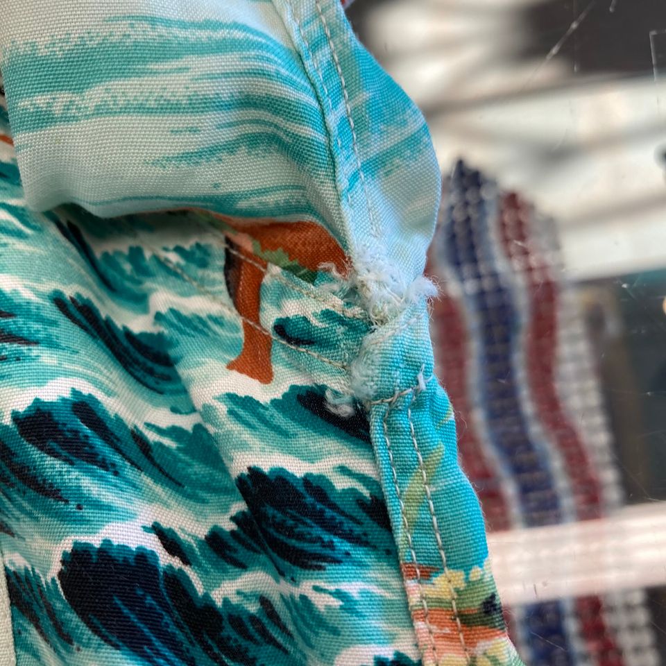 Vintage 1950s Penneys Label Net Fisherman Rayon Hawaiian Shirt