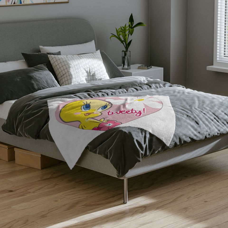 The NEW Tweety Bird Blanket!