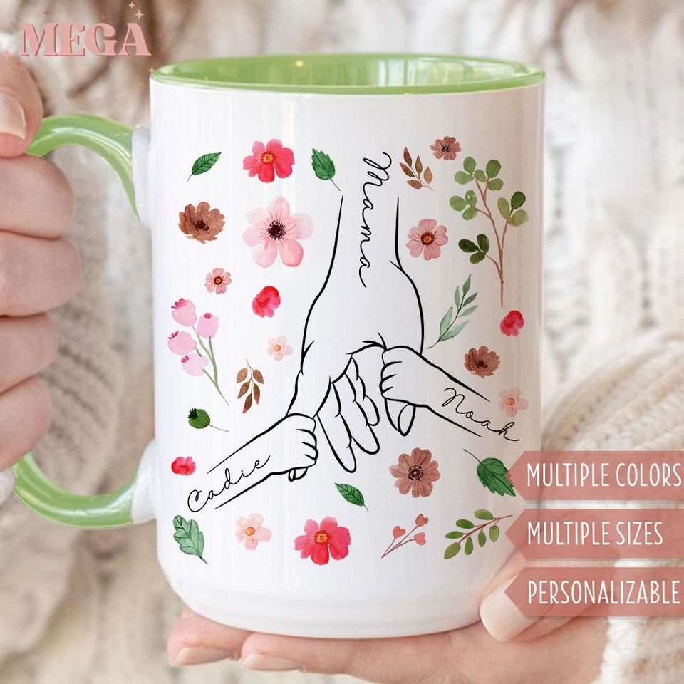 Custom Mom Mug, Personalized Holding Mom Hands Mug, Mom Mug with Kids' Names, Custom Gift for Mama 005604