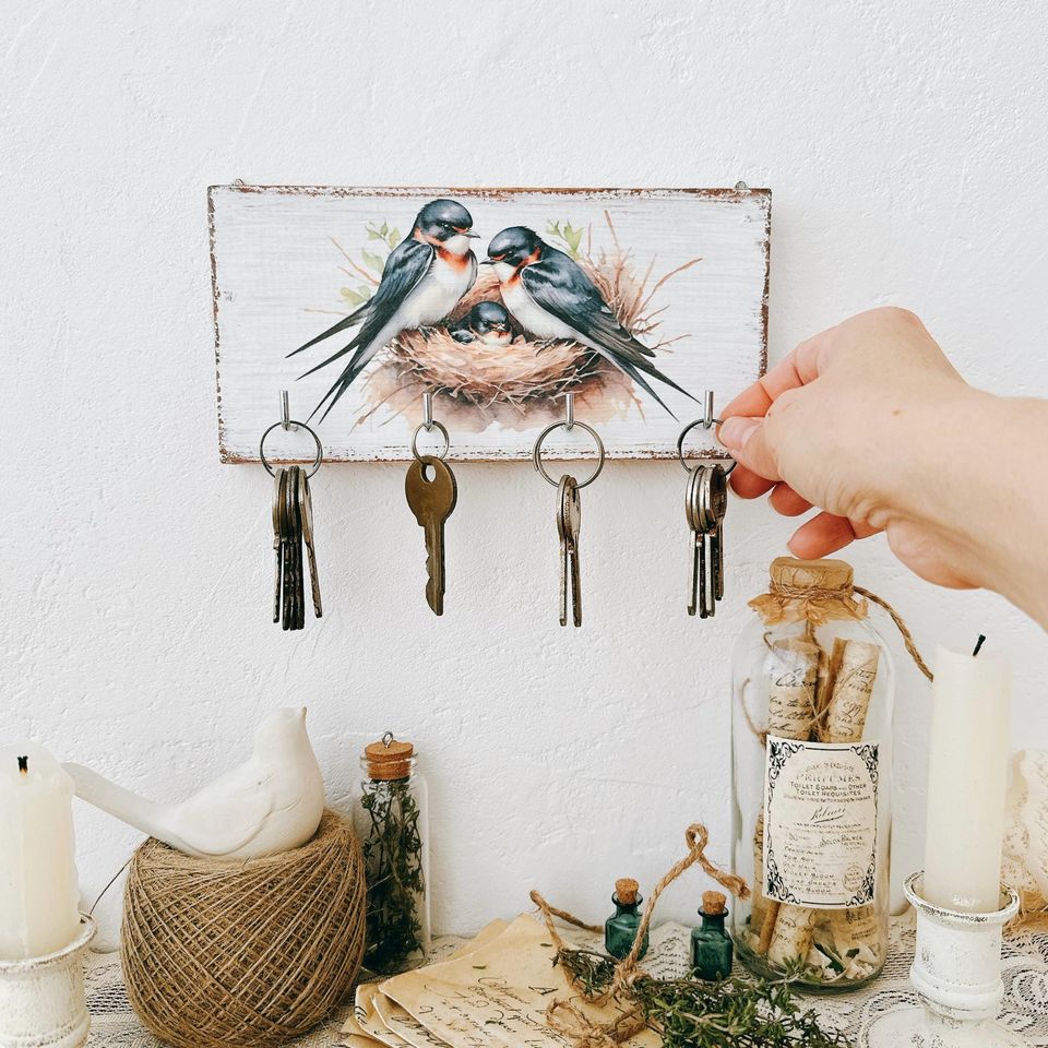 Wall Swallow Key Holder, Small Wooden Key Rack, Farmhouse Entryway Decor