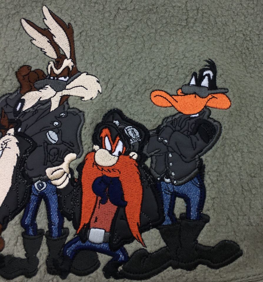 Rare!!! Looney Tunes Big Logo Spell Out Embroidery Sweatshirt Pullover