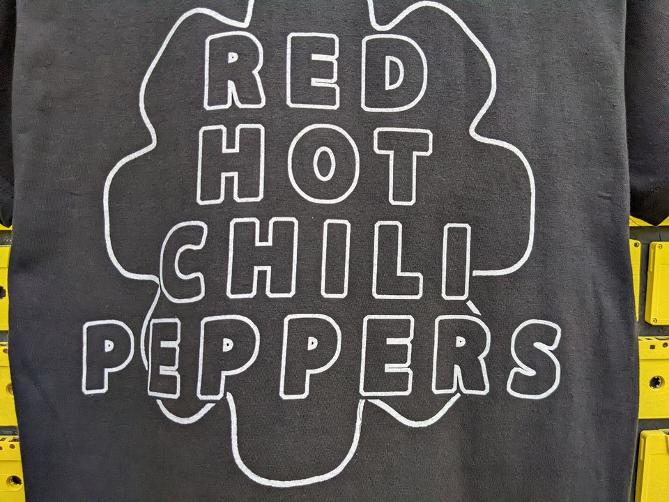 Vintage 2000s  Red Hot Chili Peppers T-Shirt