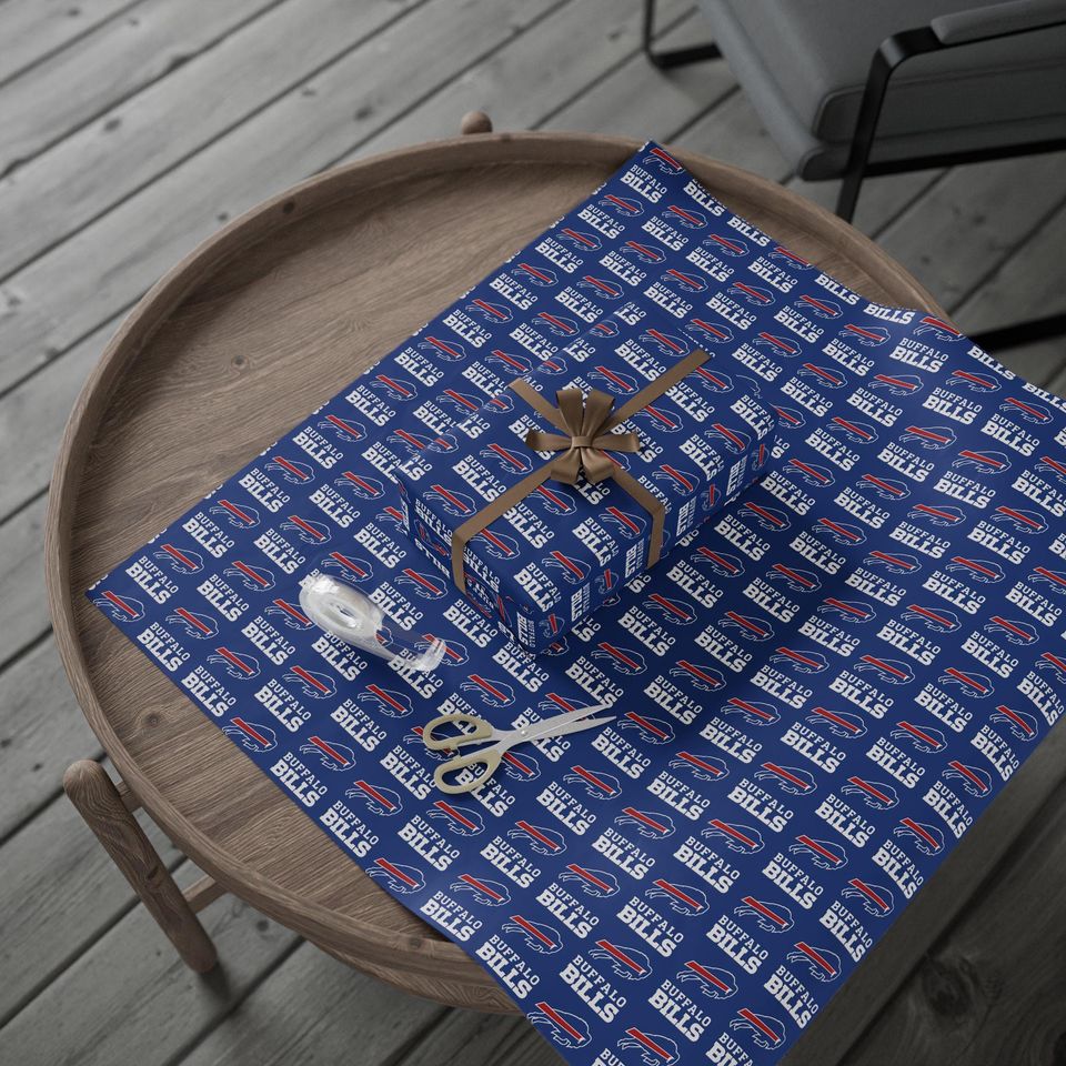 Buffalo Bills Wrapping Paper: Sporty football Gift Wrap