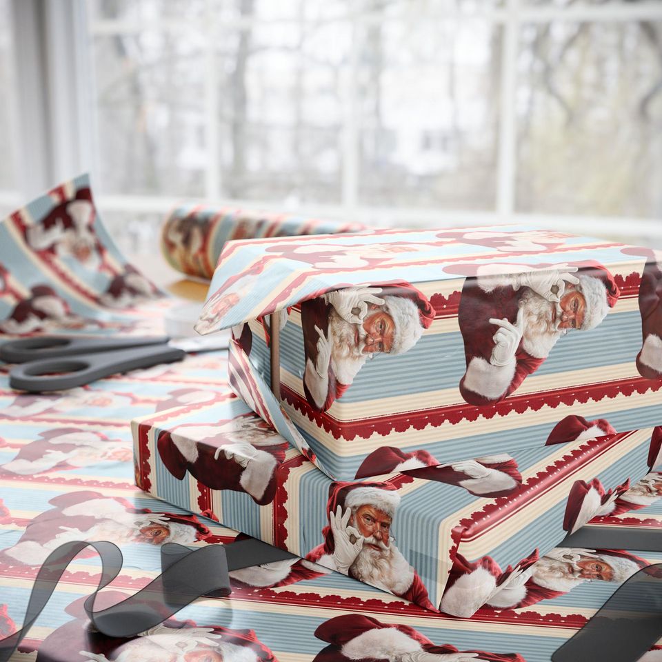 67 Christmas Wrapping Paper with Trump