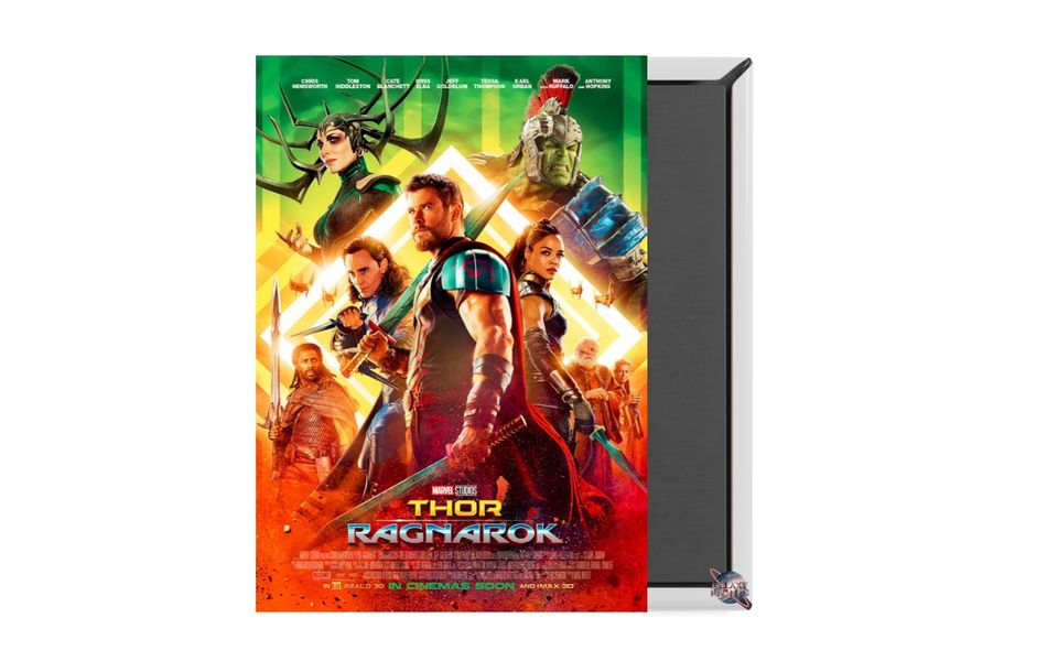Thor Ragnarok Magnet