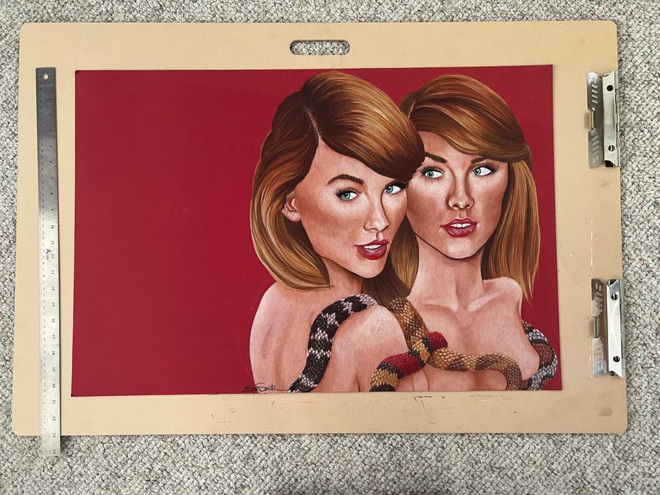 Taylorr Swifts on Red