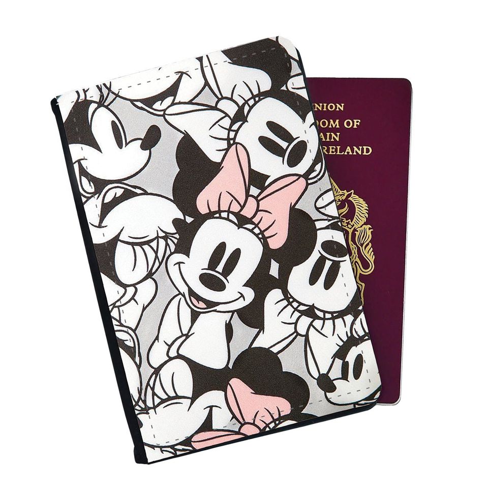 Travel Accessory Set - Faux Leather Passport