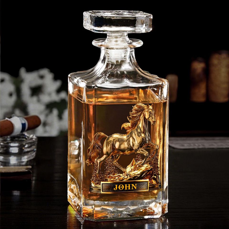 Discover Personalized Horse Whiskey Decanter, Horse Liquor Decanter, Horse Lovers Gift, Equestrian Barware, 2D Print Effect Whiskey Gift for Men
