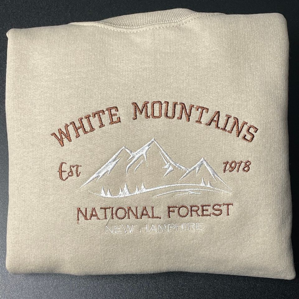 White Mountains Embroidered Crewneck Sweatshirt