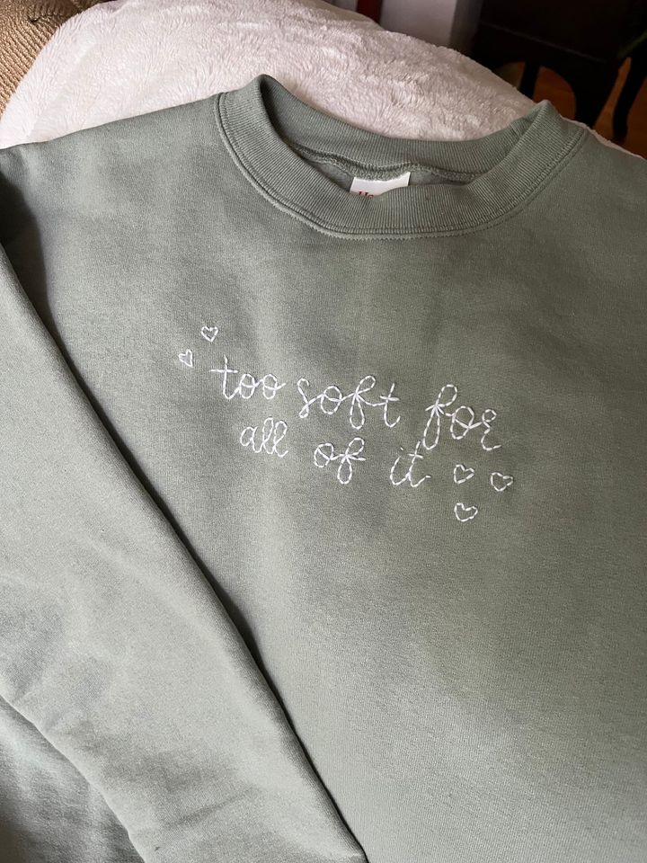 sweet nothing midnights embroidered sweatshirt!