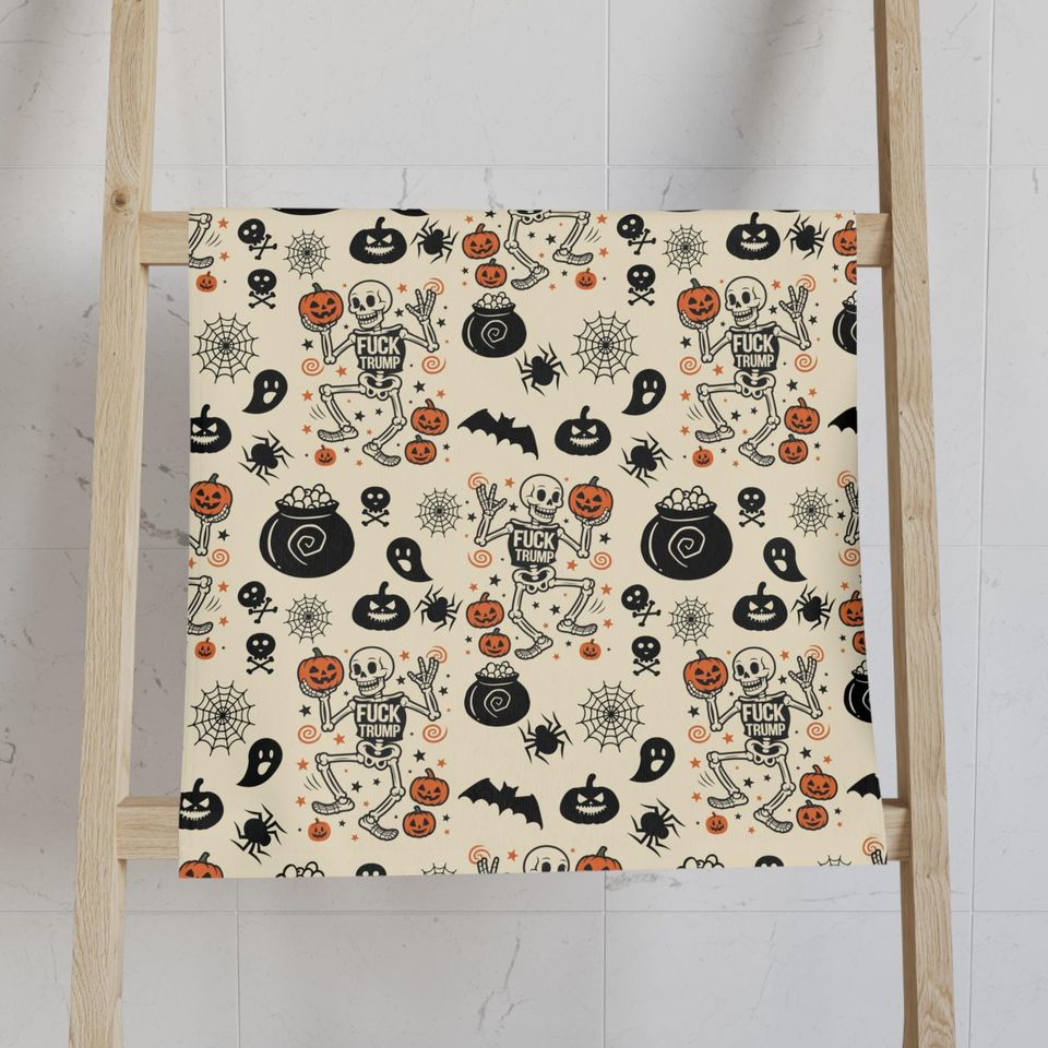 Funny Halloween Pumpkin Hand Towel Kitchen or Bathroom Decor