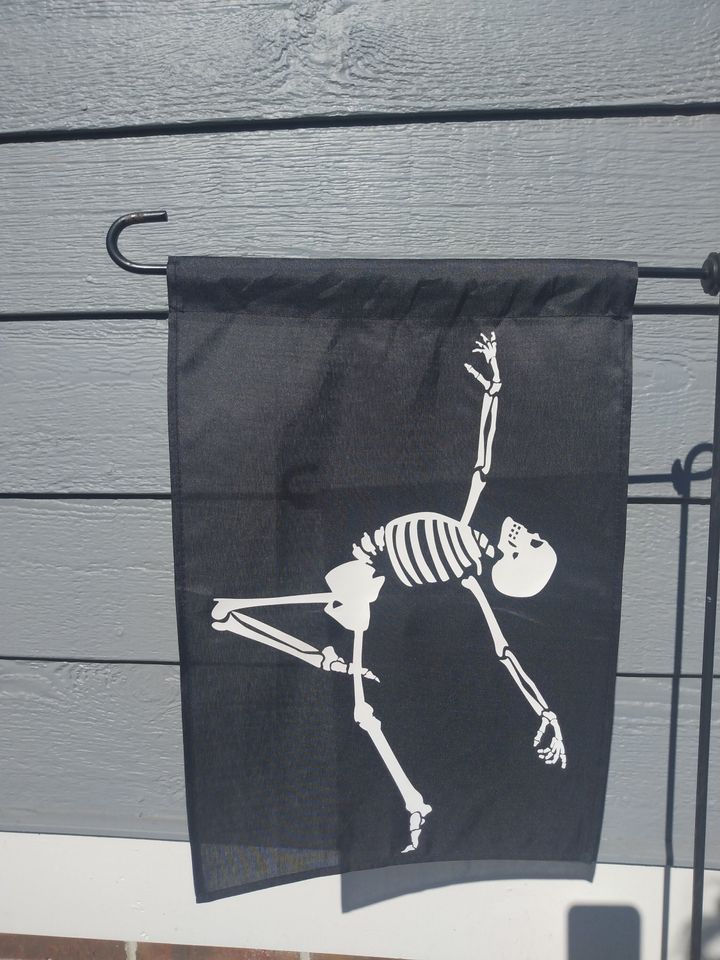 Halloween garden flag, Dancing skeleton garden flag, Halloween garden flags