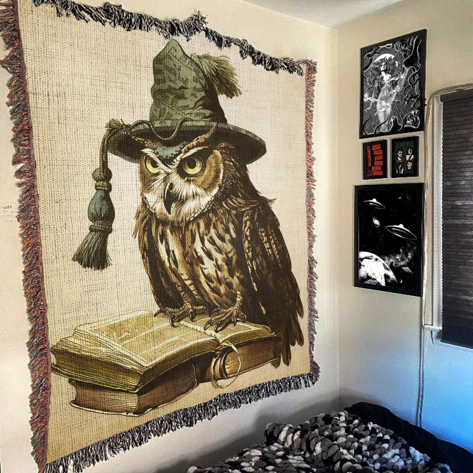 Wizard Owl Woven Throw Blanket: Vintage Folklore Fantasy Decor