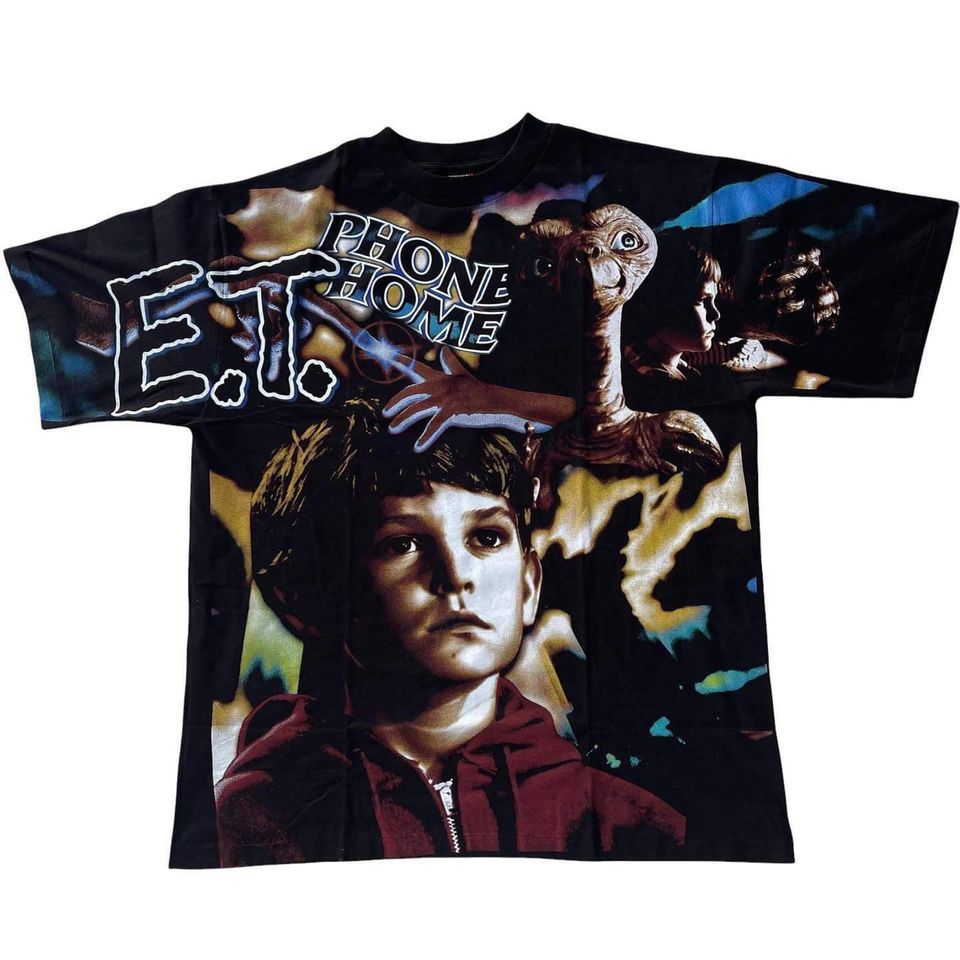 ET 2022 boot T-shirt