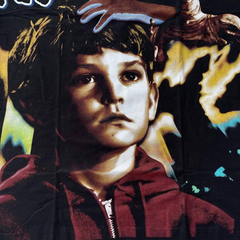 ET 2022 boot T-shirt