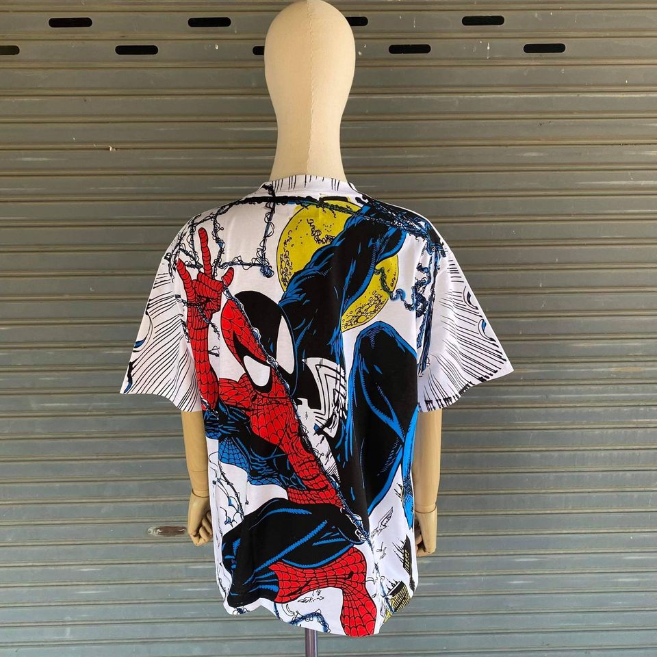 Spiderman Symbiote boot T-shirt