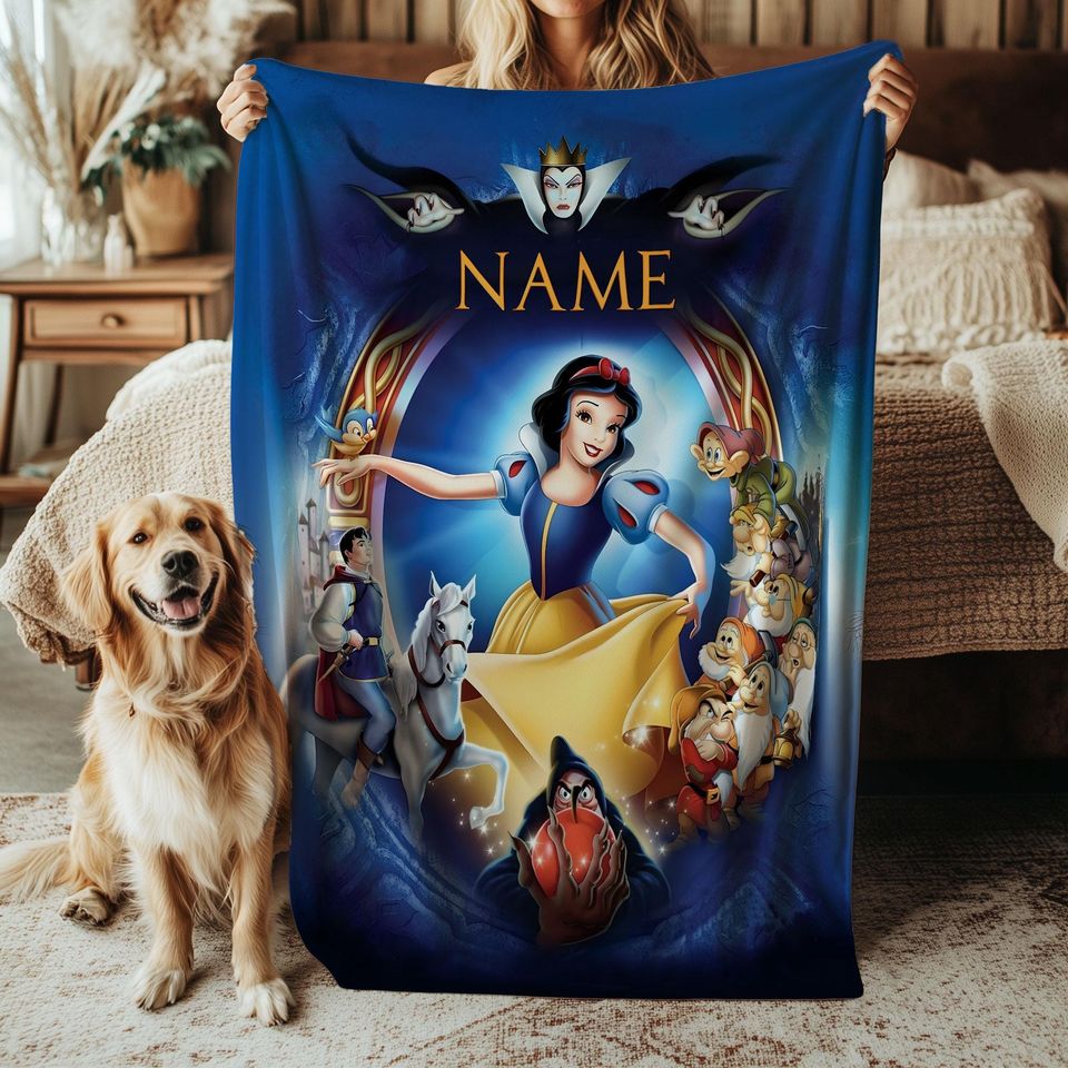 Disney Snow White Fleece Blanket with Dwarfs, Forest Magic Design
