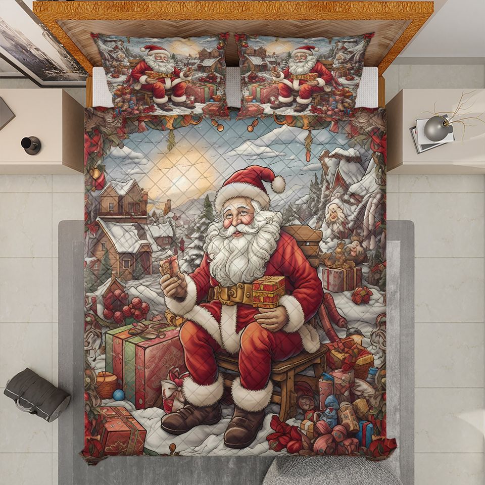 Vintage Santa Claus Christmas Quilt Bedding Set: Retro Holiday Decor
