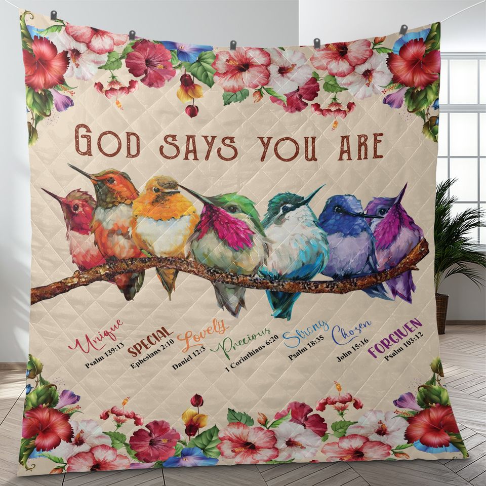 Hummingbird Quilt Bedding Set: Retro Christian Decor