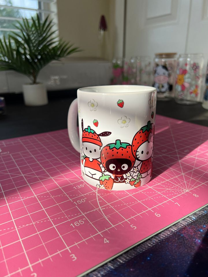 Kawaii Hello Kitty Cute Strawberry Ceramic Coffee Tea Mug