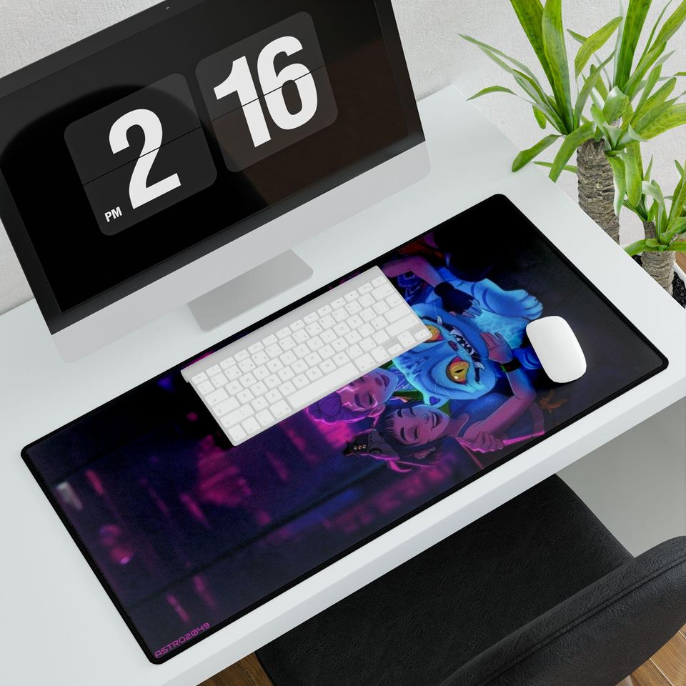 KPop Demon Hunters - HUNTRIX - Vibrant Desk Mat for Gamers, Gaming Desk Accessory, Decorative Office Mat, Fun Desk Decor