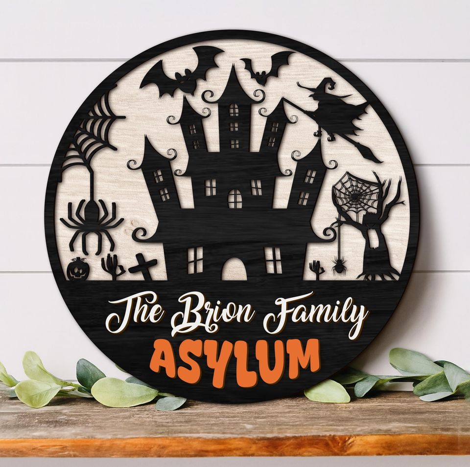 Personalized Wooden Halloween Family Sign: Haunted House Decor