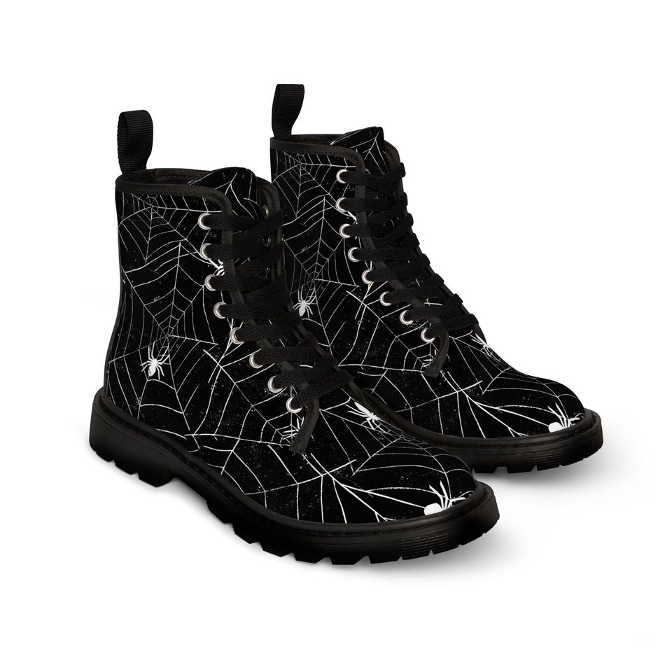 Women's Spider Web Boots - Halloween Design, Trendsetting & Comfy