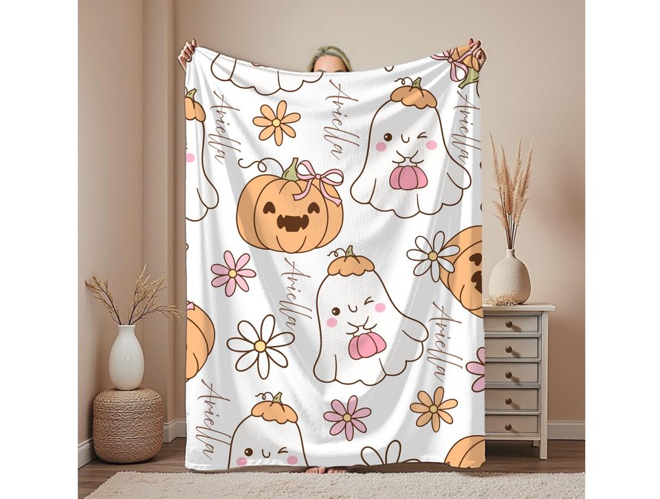 Halloween Ghost & Pumpkin Plush Blanket - Autumn Decor