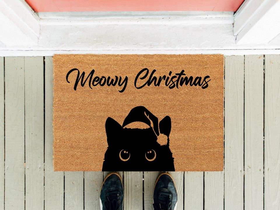 Meowy Christmas Doormat: Funny Cat Welcome Mat