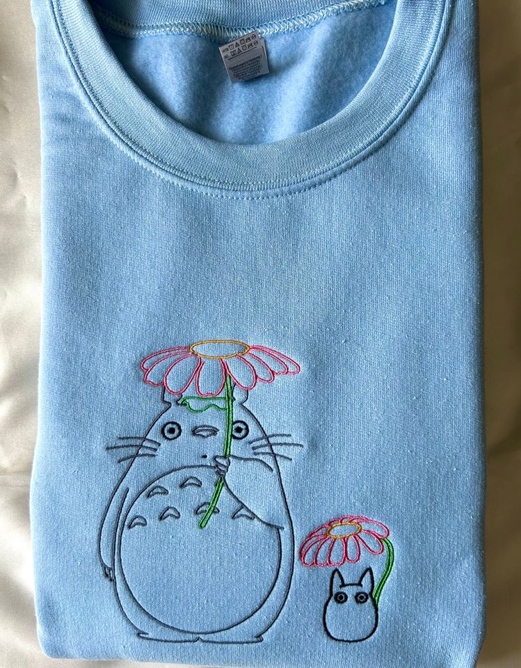 Totoro - embroidered sweatshirt