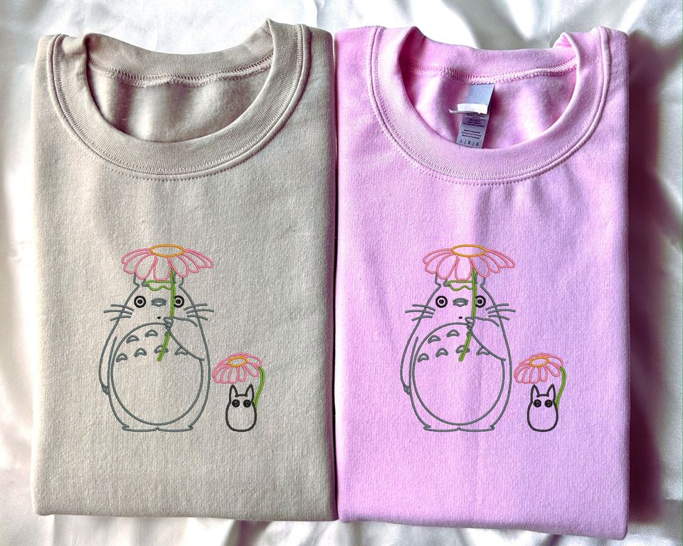 Totoro - embroidered sweatshirt