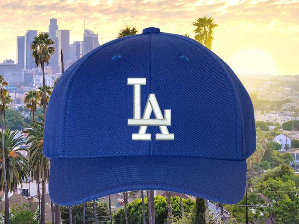 LA Dodgers 3D Embroidered Snapback Cap - Curved Visor