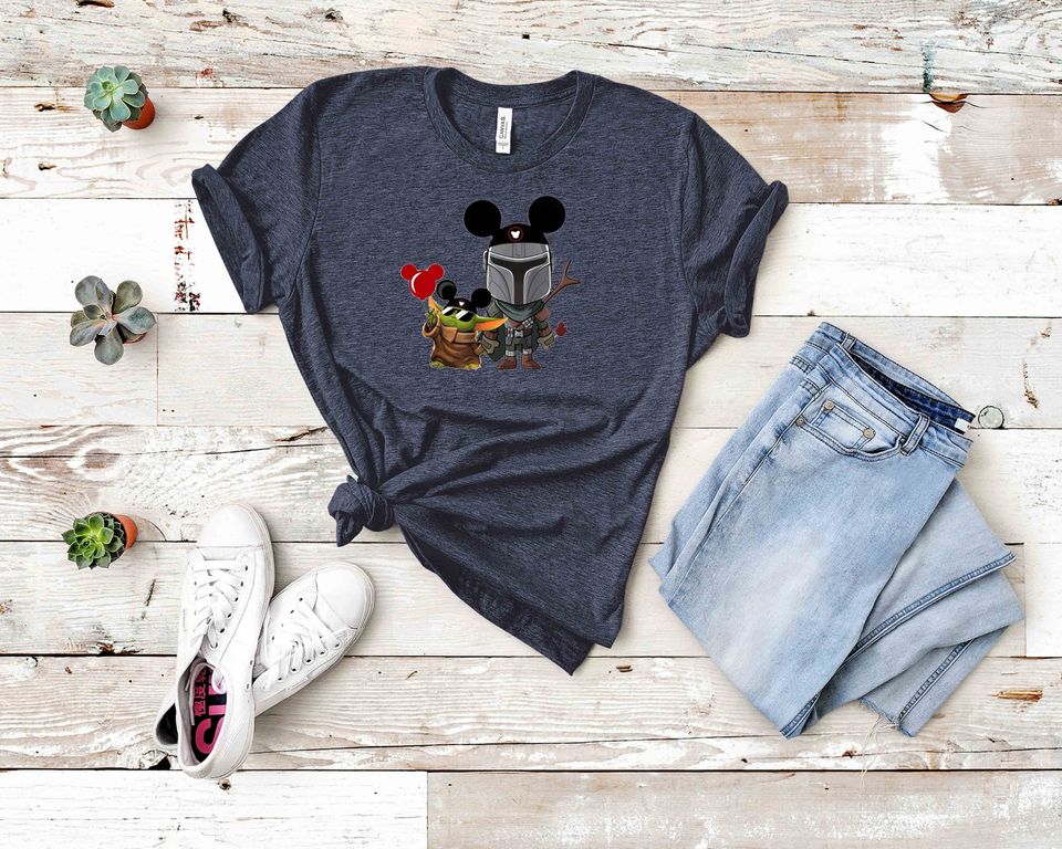 Disney STAR WARS Mandalorian tshirt