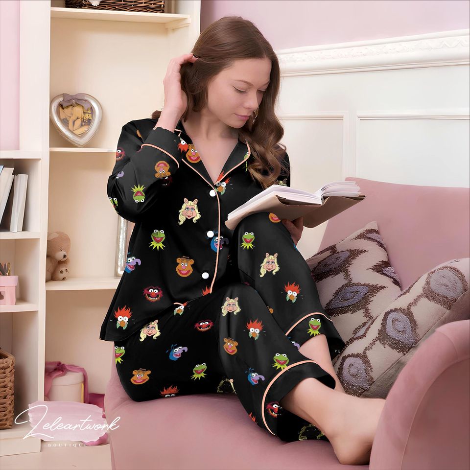 Muppet Set  Cute Pajamas Featuring Kermit, Miss Piggy, Animal & More