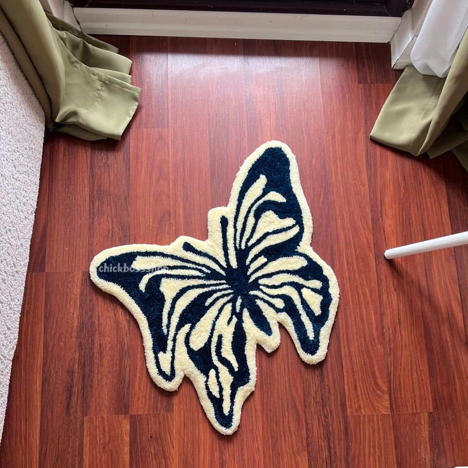 Handmade Tufted Butterfly Tufted Rug - Aesthetic Soft Plush Decorative Handmade Rug