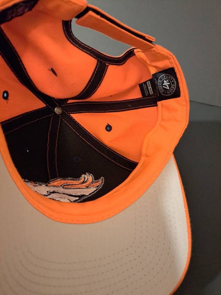 Denver Broncos Embroidered Baseball Caps