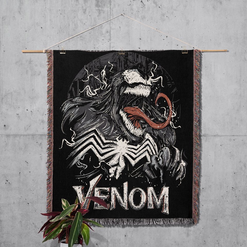 Venom Woven Cozy Blanket