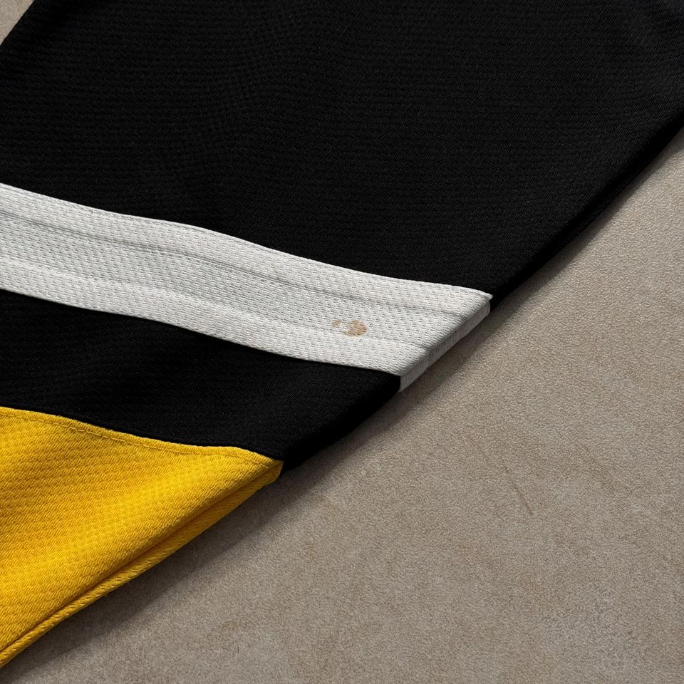 2000s Starter NHL Pittsburgh Penguins Black Jersey - L