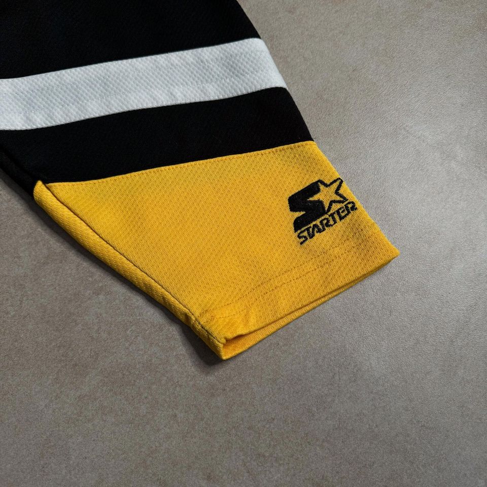 2000s Starter NHL Pittsburgh Penguins Black Jersey - L