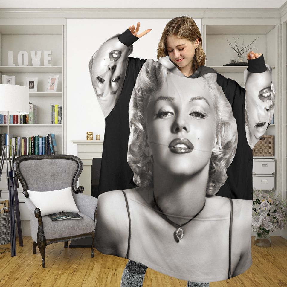 Marilyn Monroe Hoodie Blanket