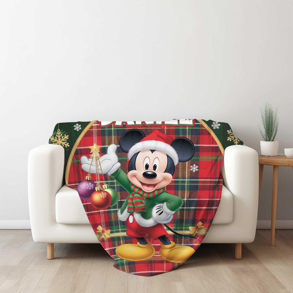 Personalized Mickey Mouse Xmas Blanket/Customized Name Mickey Christmas Blanket/Mickey Blanket/Bedding Decor, Mouse Quilt
