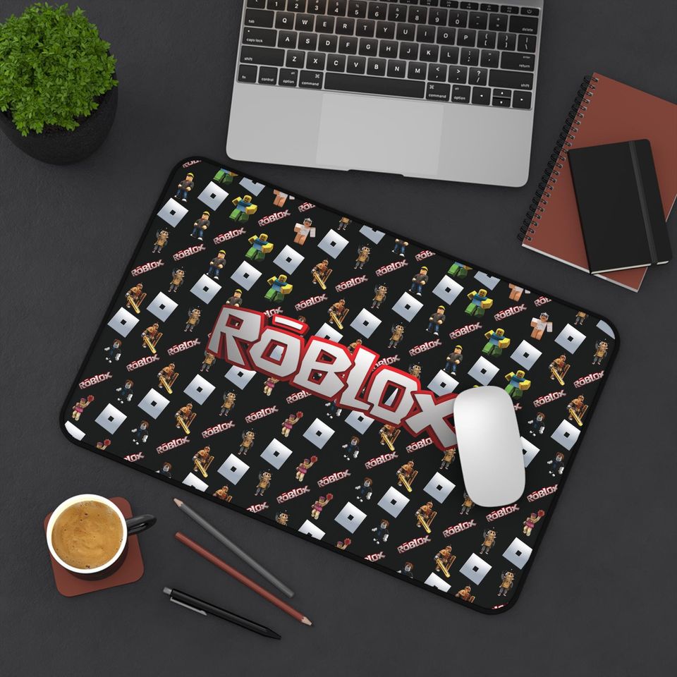 Roblox mouse pad large - gaming pad with iconic avatars & Roblox logo