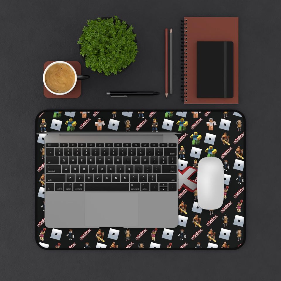 Roblox mouse pad large - gaming pad with iconic avatars & Roblox logo