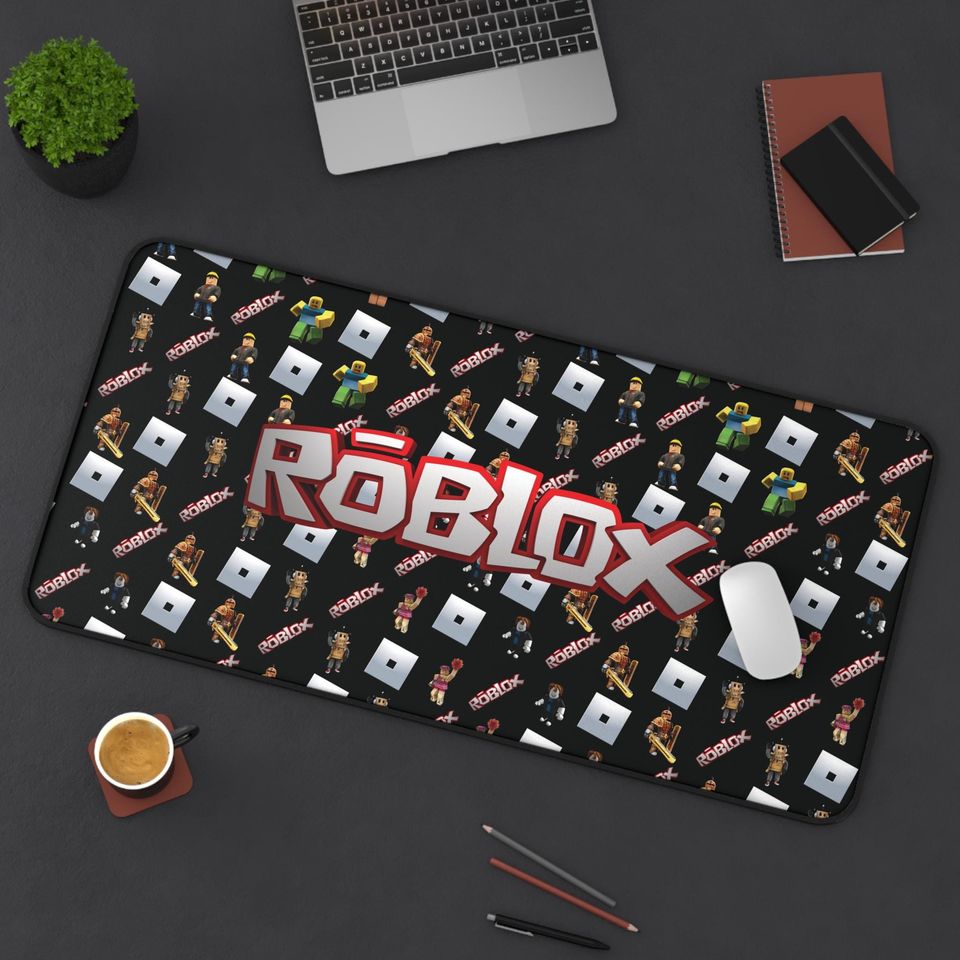 Roblox mouse pad large - gaming pad with iconic avatars & Roblox logo