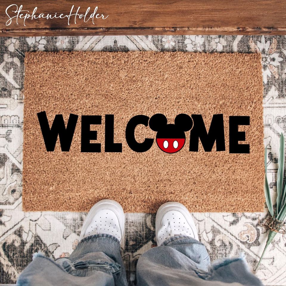 Personalized Cartoon Mouse Doormat with Friends, Rubber Base Holiday Home Decor