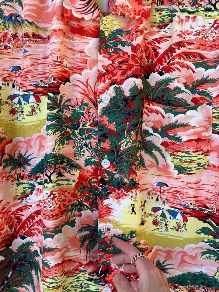 Vintage 1960s Hawaiian