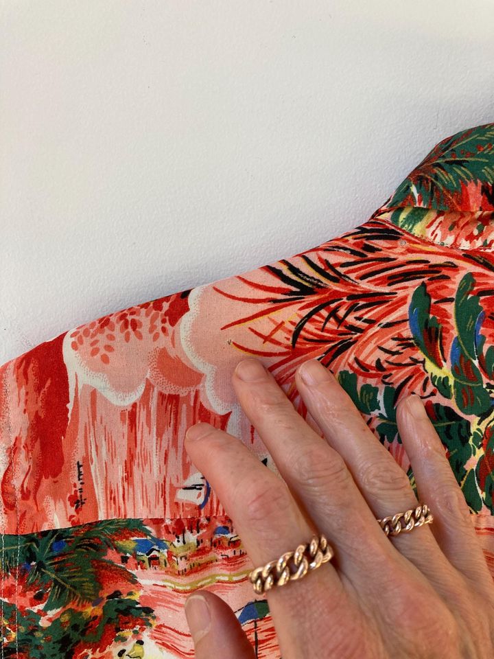 Vintage 1960s Hawaiian